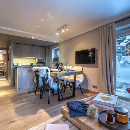 Neuf Au Coeur De 1850 Avec Terrasse Et Wifi - Fr-1-575-160 Куршевель